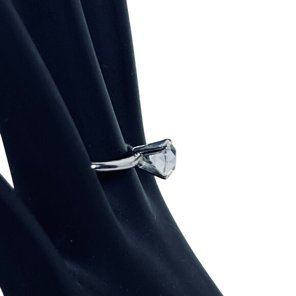 Uncas Silver Tone Solitaire CZ High Prong Engagement Ring Signed Sz 9 (R1) - Picture 2 of 5